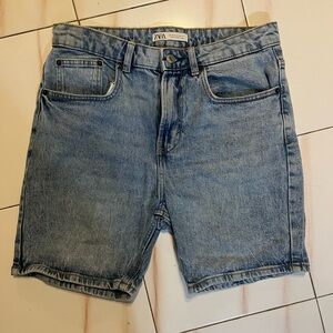 Zara Blue Jean Shorts with Vintage Wash